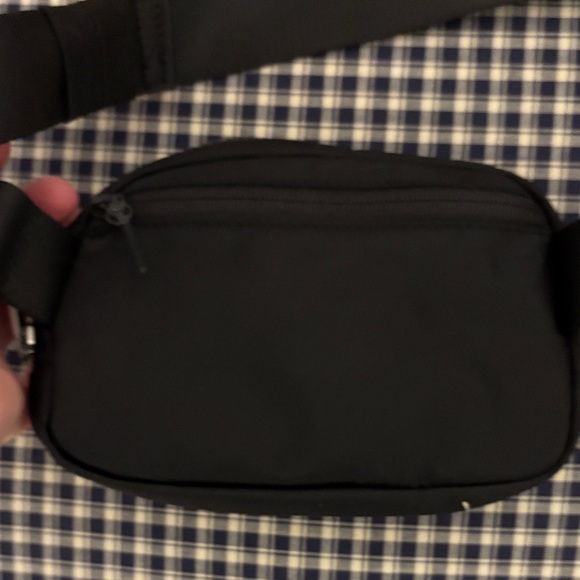 lululemon athletica Black Belt Bag - Picture 5 of 5